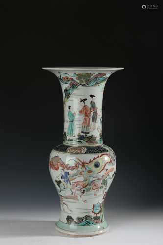 A Chinese porcelain vase