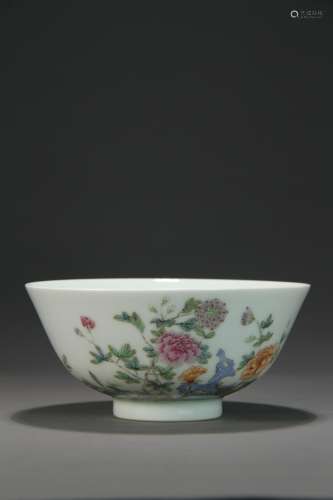 A Chinese Porcelain Bowl