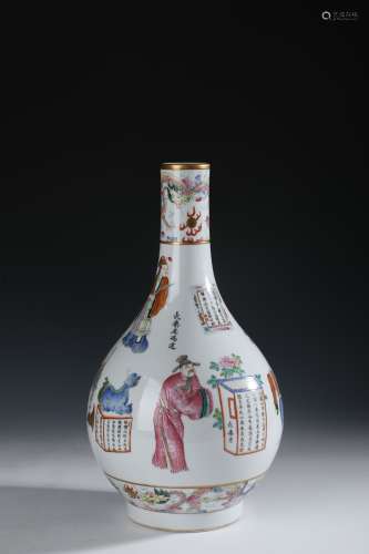 A Chinese porcelain vase