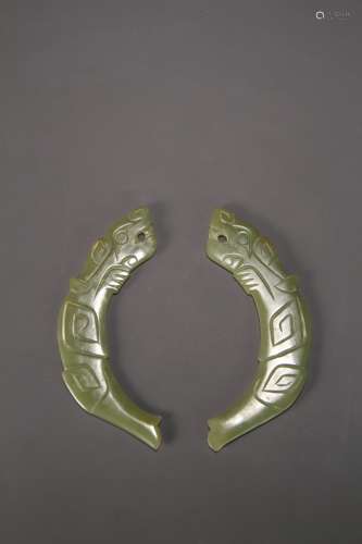 A Chinese jade pendant high ancient jade