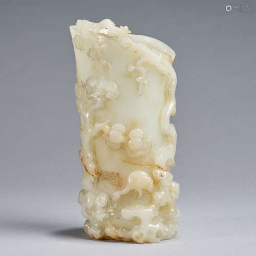 A jade  'pine and red-crowned crane' vase,Qing dynasty