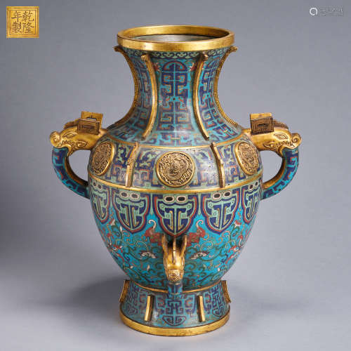 A cloisonné enamel and gilt-bronze 'dragon-handled' vase,Qin...