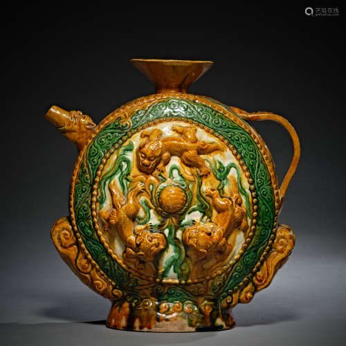 A sancai-glazed 'lions' ewer, Liao dynasty