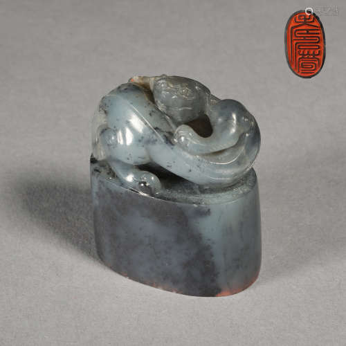 A Hetian black jade seal,Qing dynasty