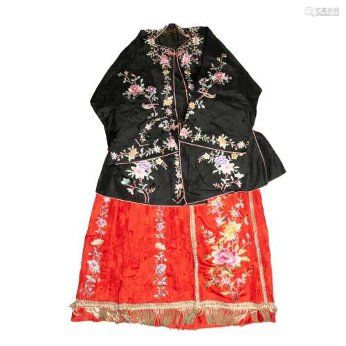 CHINESE EMBROIDERY SKIRT AND BLOUSE
