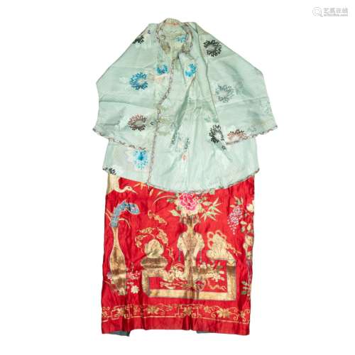 CHINESE EMBROIDERY SKIRT AND BLOUSE