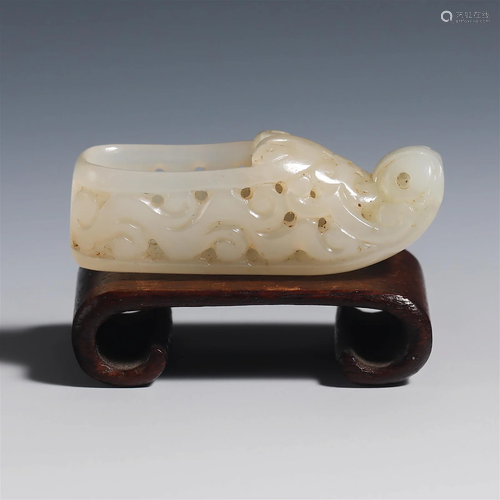 China Ming Dynasty jade shoes