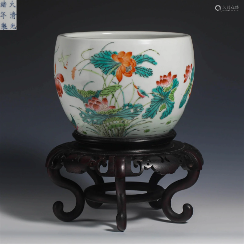 China Qing Dynasty Pastel Roll Cylinder