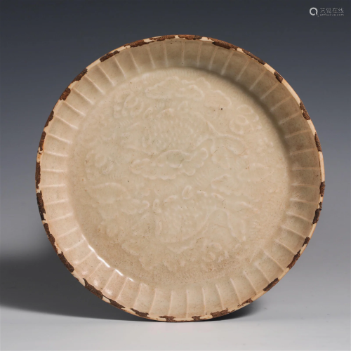 China Song Dynasty Ding kiln ornamental plate