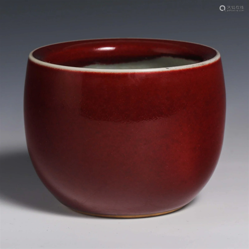 China Qing Dynasty red glaze jar