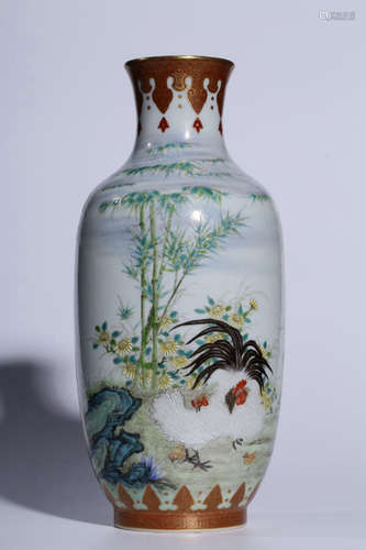 Famille Rose Rooster Painting Vase