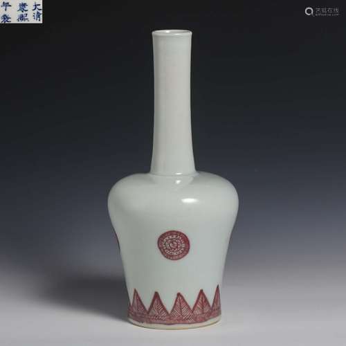 China Qing Dynasty Rattle shape Zun