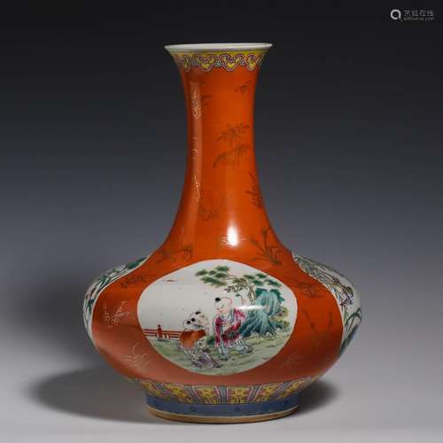 China Qing Dynasty Red glaze window ornamental bottle