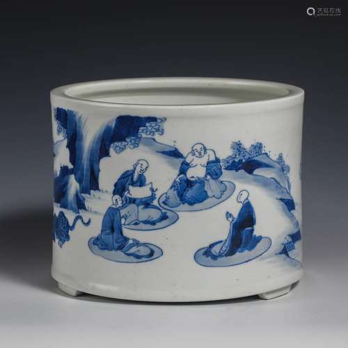 China Qing Dynasty blue and white porcelain pen holder