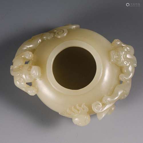 China Qing Dynasty Jade Ornament