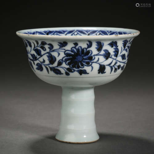 Yuan Dynasty of China,Blue and White Flower High Foot Cup