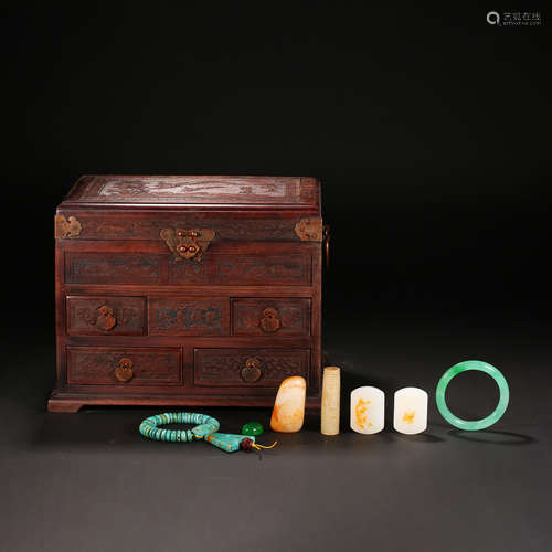 Qing Dynasty of China,Redwood Hundred Treasures Chest