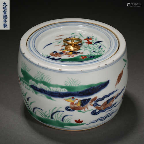 Ming Dynasty of China, Multicolored Covered Jar