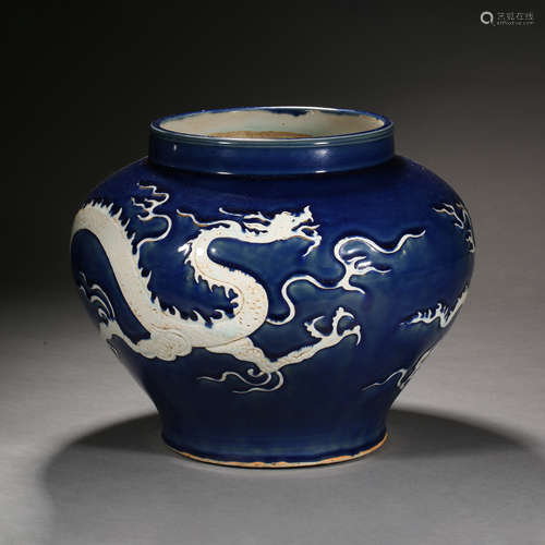 Yuan Dynasty of China,Ji-Blue Glaze Dragon Pattern Jar