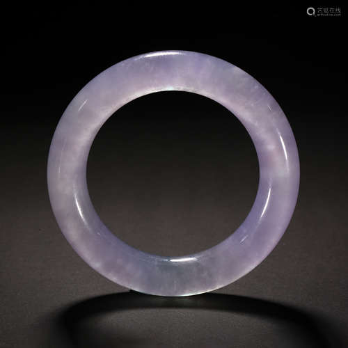 Qing Dynasty of China,Jadeite Bracelet