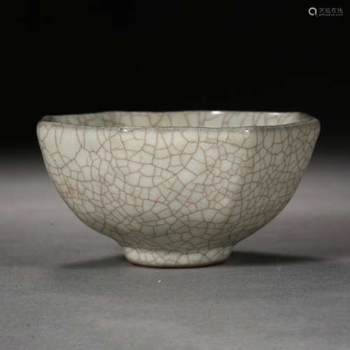 Song Dynasty of China, Ge Kiln Cup