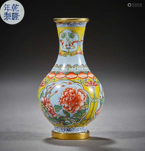 Qing Dynasty of China,Painted Enamel Bottle