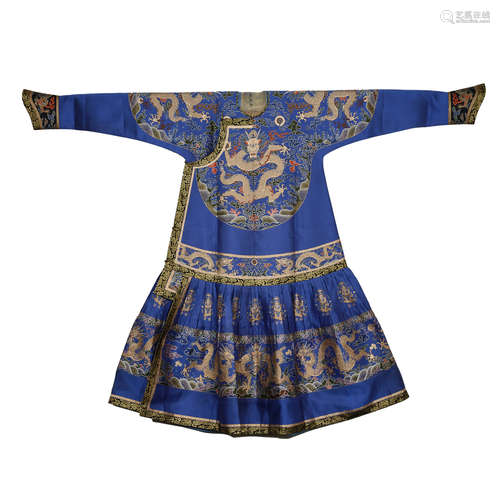 Qing Dynasty,Blue Zhuanghua Satin Court Robe