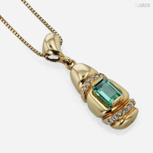 An 18K, yellow gold, and tourmaline necklace