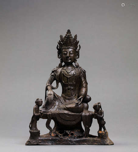 CHINESE YUAN DYNASTY BRONZE SEATED STATUE OF GUANYIN