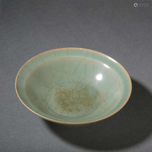 CHINESE SONG DYNASTY LONGQUAN WARE BOWL