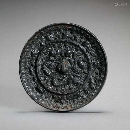 CHINESE TANG DYNASTY SEA BEAST MIRROR