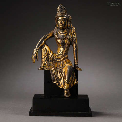 SEATED BRONZE-GILDED BUDDHA STATUE, TANG DYNASTY, CHINA