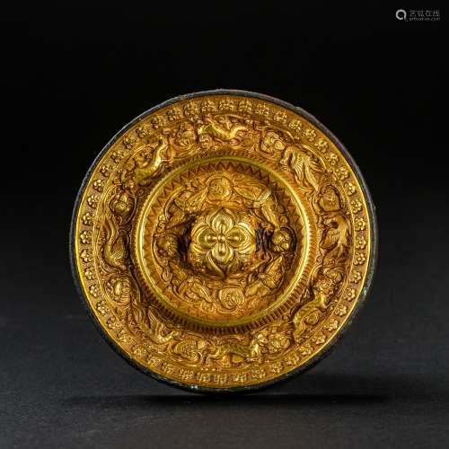 CHINESE TANG DYNASTY BRONZE GOLD SHELL MIRROR