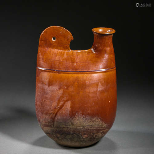 CHINESE LIAO DYNASTY YELLOW GLAZED LEATHER SAC POT