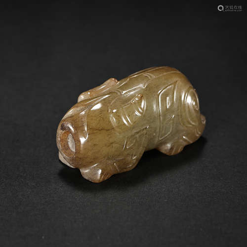 HETIAN JADE BEAST, WARRING STATES PERIOD OR HAN DYNASTIES