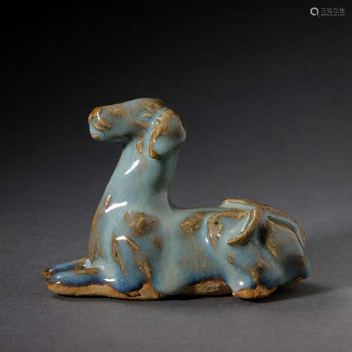 CHINESE JIN DYNASTY JUN WARE SKY BLUE GLAZED DOG