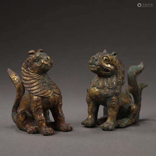 BRONZE GILDED BEAST, WARRING STATES PERIOD OR HAN DYNASTIES