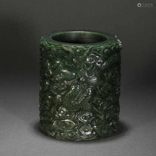 Qing Dynasty jasper dragon pattern pen holder