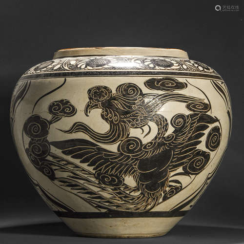 Yuan Cizhou ware brown color dragon and phoenix pattern pot