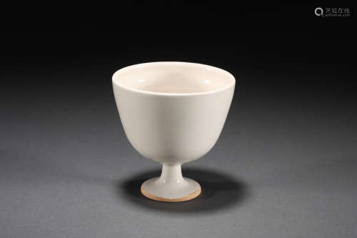 Tang Dynasty Xing ware white glaze cup