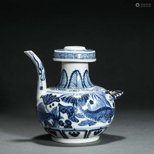 Yuan Dynasty blue and white fish and algae pattern double mo...