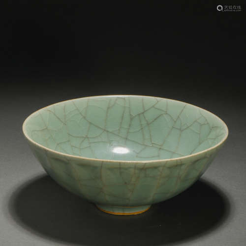 Song Longquan ware Bowl