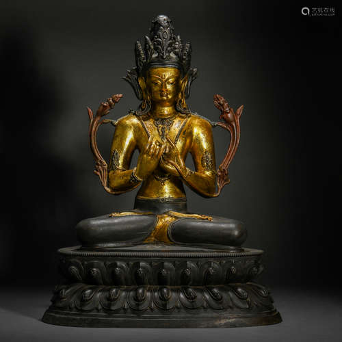 Qing Dynasty Gilt Bronze Buddha Statue