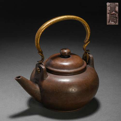 Qing Dynasty purple sand teapot