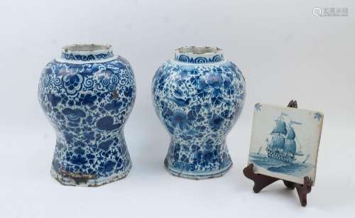 Two Delft octagonal baluster jars, late 18th century, the bo...