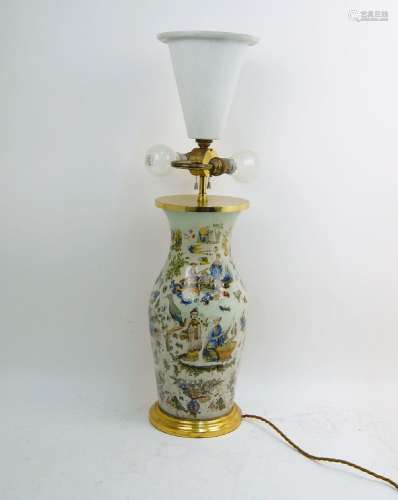 A Chinoiserie decalcomania style glass vase, 20th century, t...
