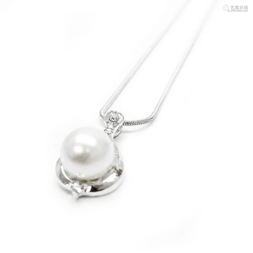 Elegant Ladies 925 Silver Necklace With Pearl Mounted Pendan...