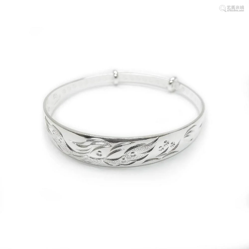 Dragon & Phoenix Fine Jewelry 925 Silver Bangle