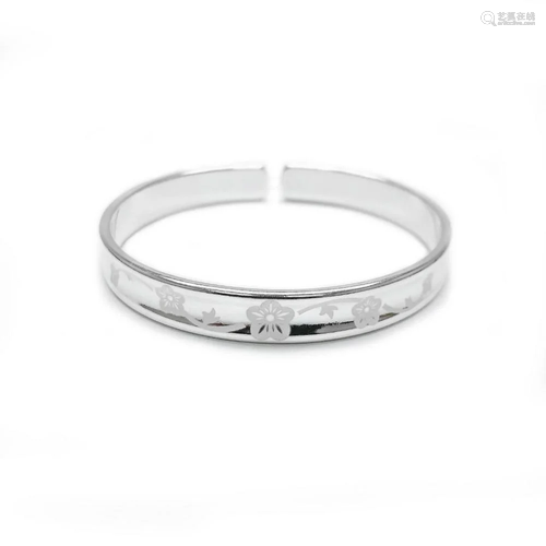 Ladies 925 Sterling Silver Plum Flower Bangle