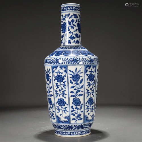 A Blue And White 'Flower' Vase